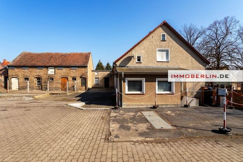 IMMOBERLIN.DE - Vielseitiges Ein-/Zweifamilienhaus in attraktiver Lage nahe Berlin